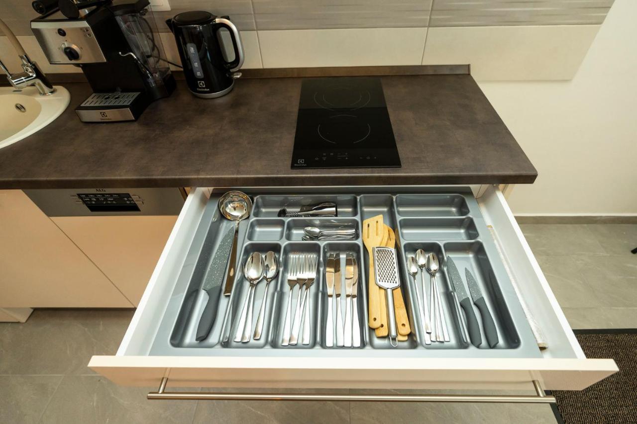 Appartamento Zsendulo Apartman Eger Esterno foto